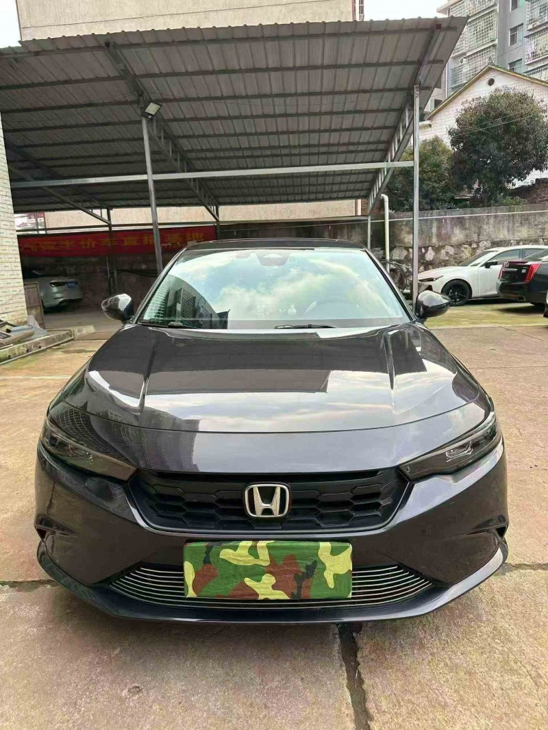 张家界23年本田型格1