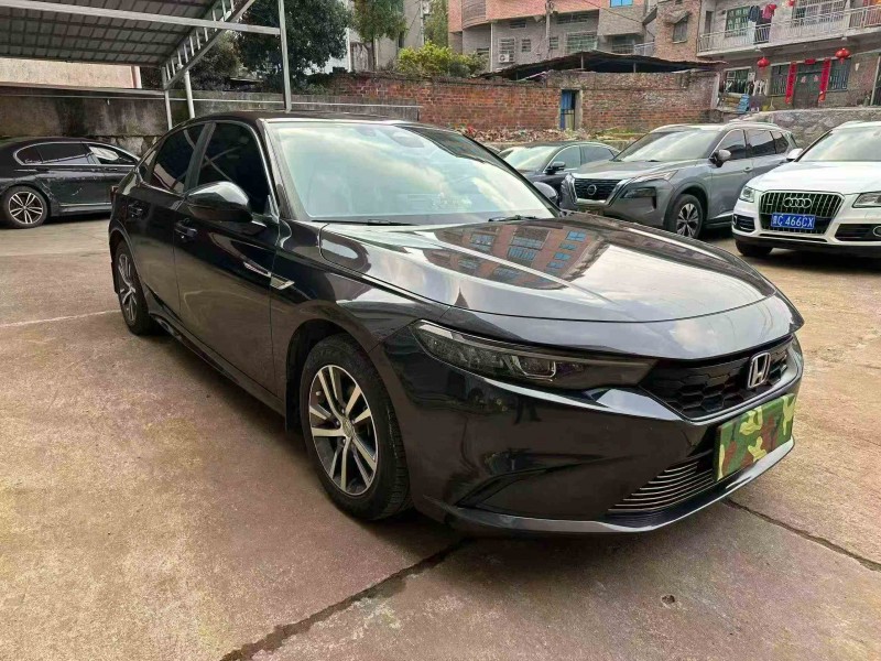 张家界23年本田型格2