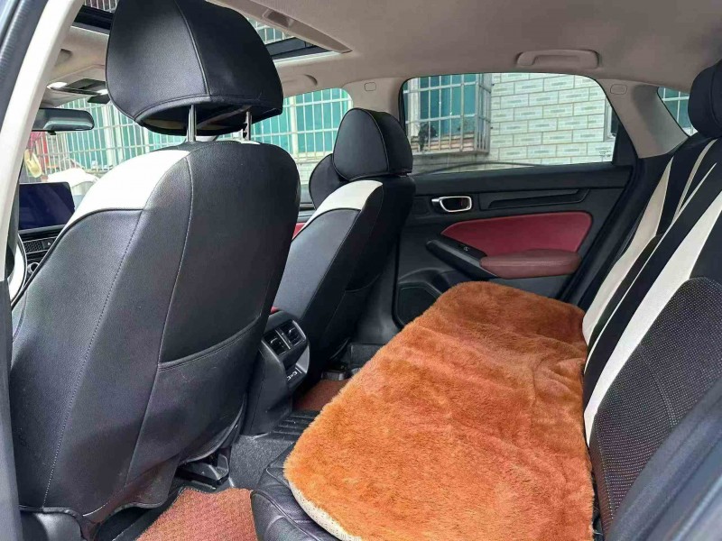 张家界23年本田型格5