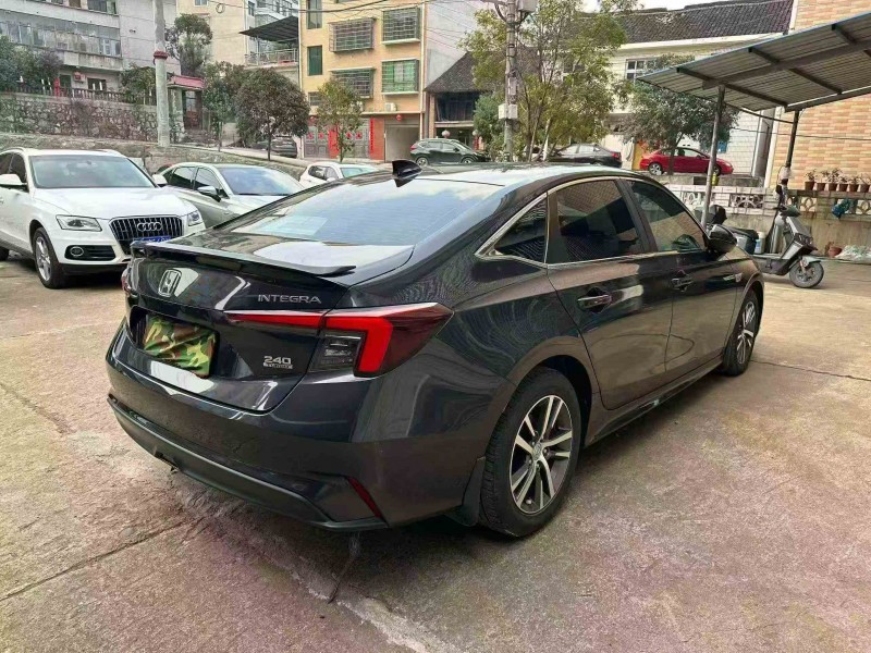 张家界23年本田型格7