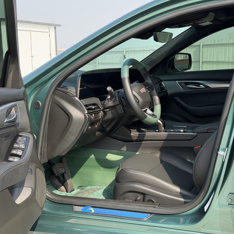 新鄉25年凱迪拉克CT54