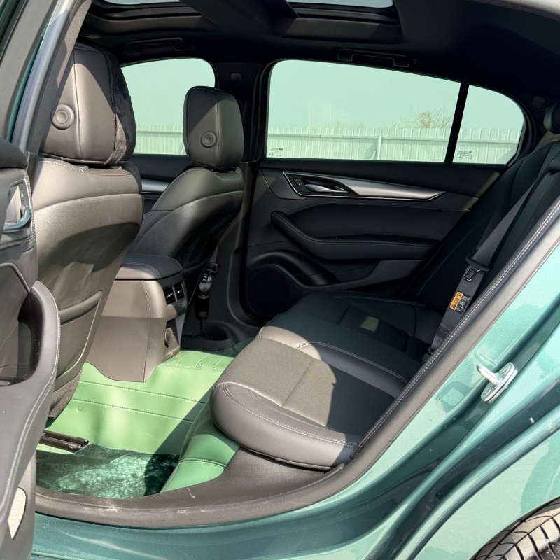 新鄉25年凱迪拉克CT56