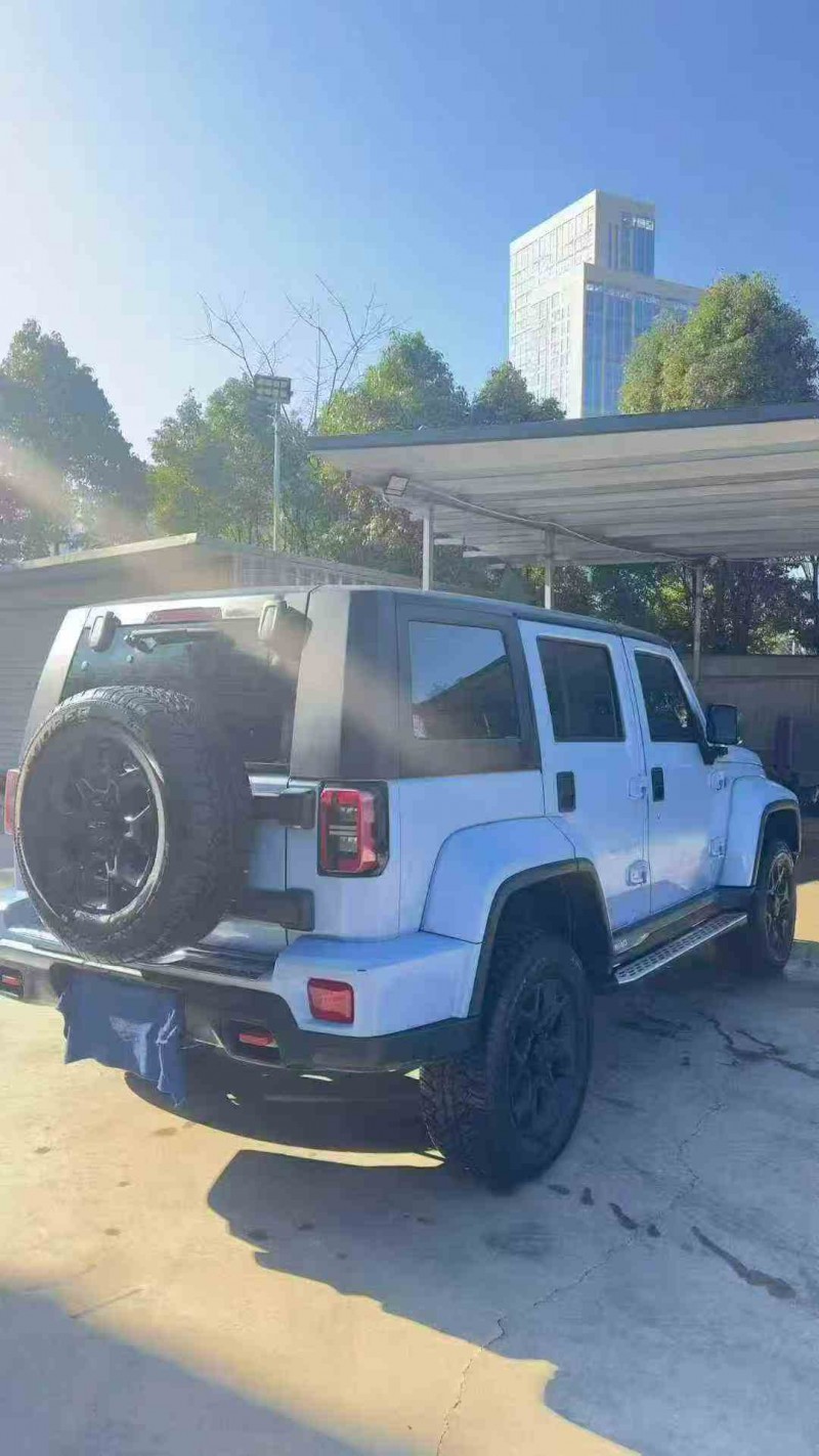 曲靖23年北京BJ407