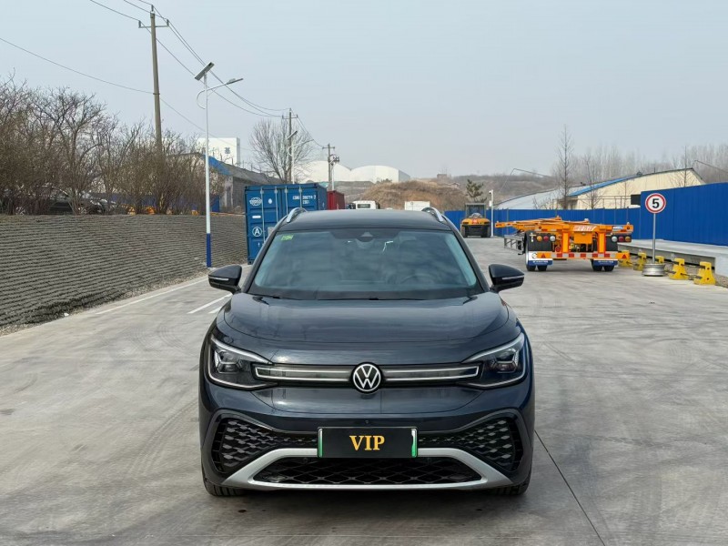 青島24年大眾ID1