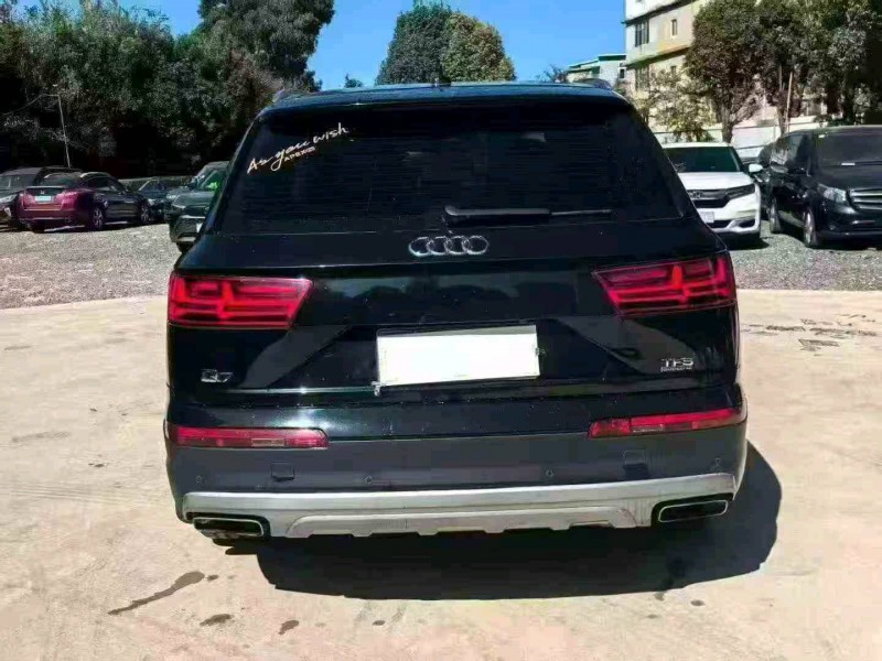 玉溪16年奧迪Q79