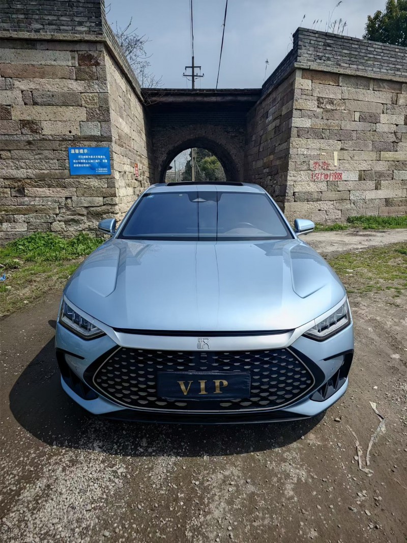 绍兴23年比亚迪汉1