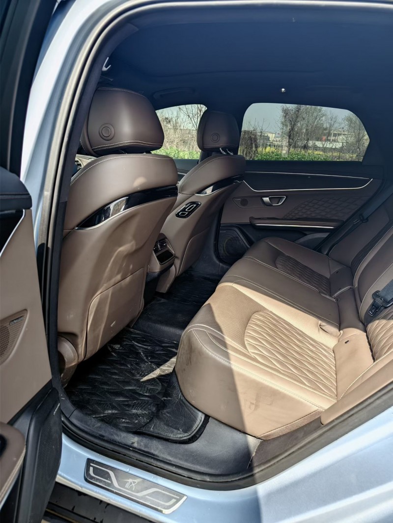 绍兴23年比亚迪汉6