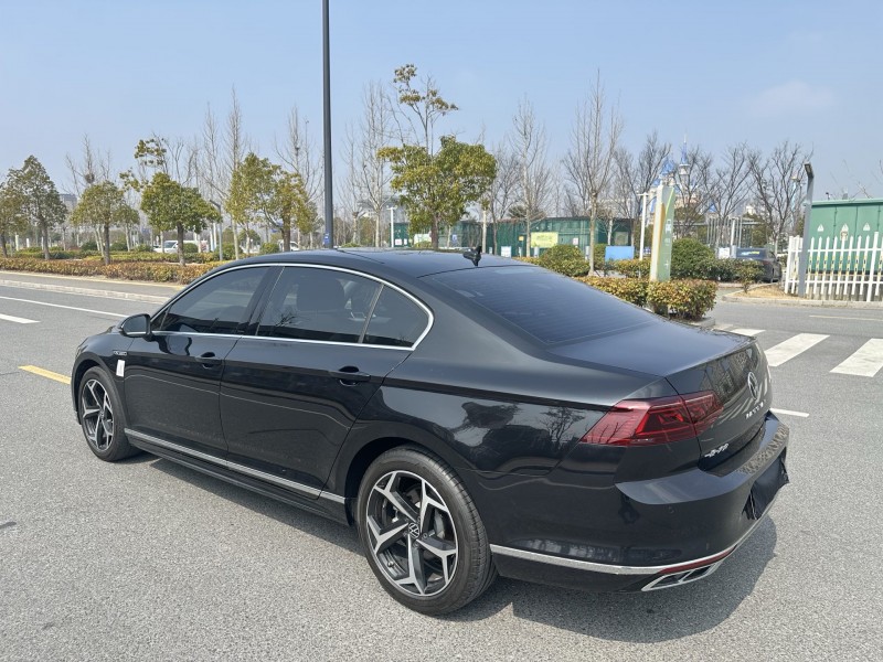 盐城23年大众迈腾4