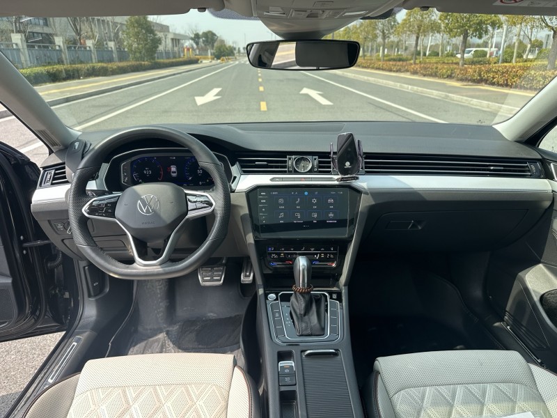 盐城23年大众迈腾8