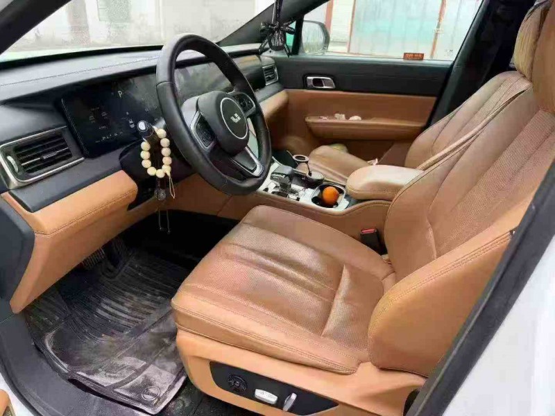 江門21年理想理想ONE4