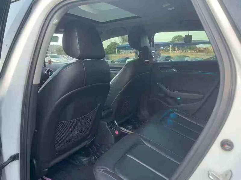 江门17年奥迪A35