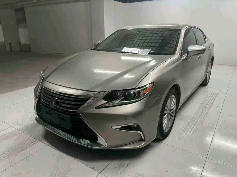 遂寧17年雷克薩斯ES3