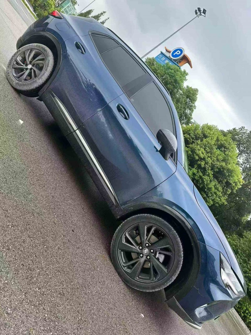 德阳21年别克昂科威2