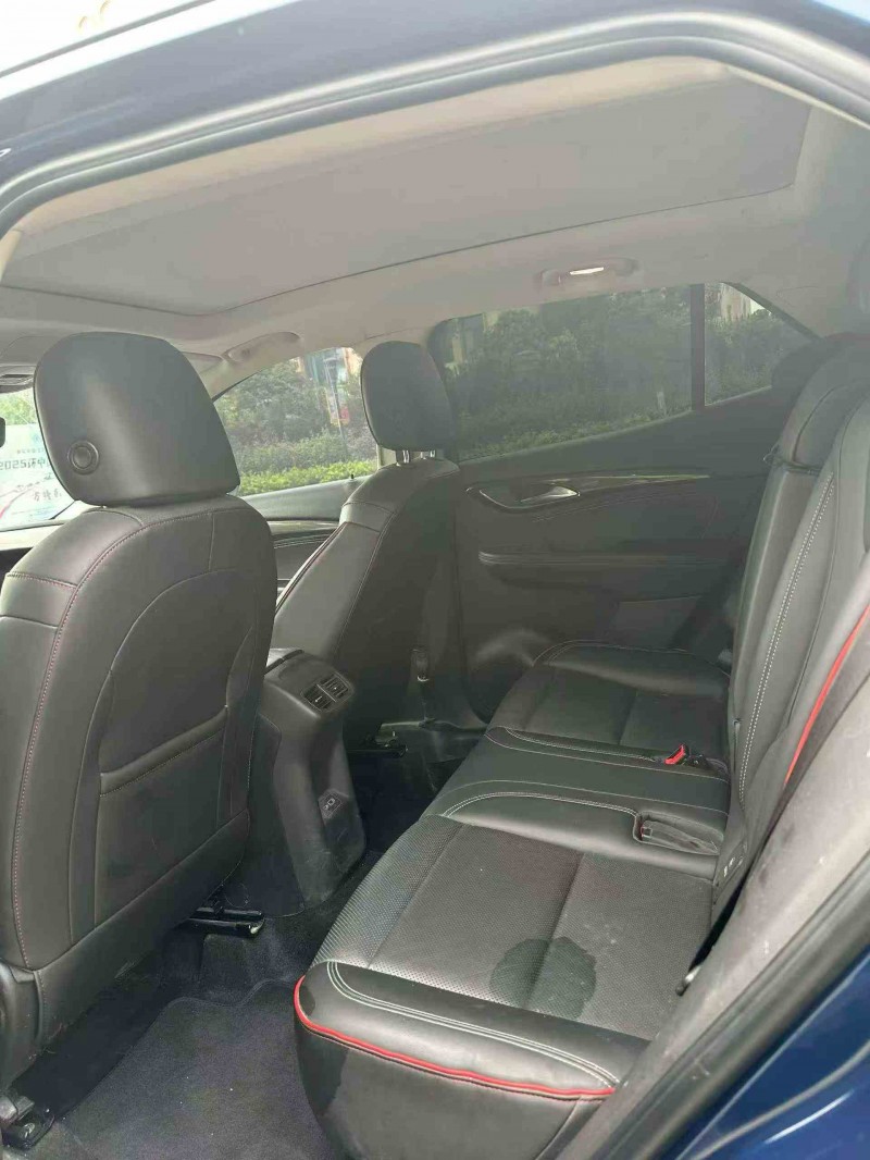 德阳21年别克昂科威3