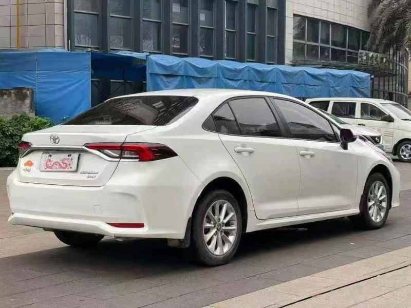 佛山21年丰田卡罗拉8