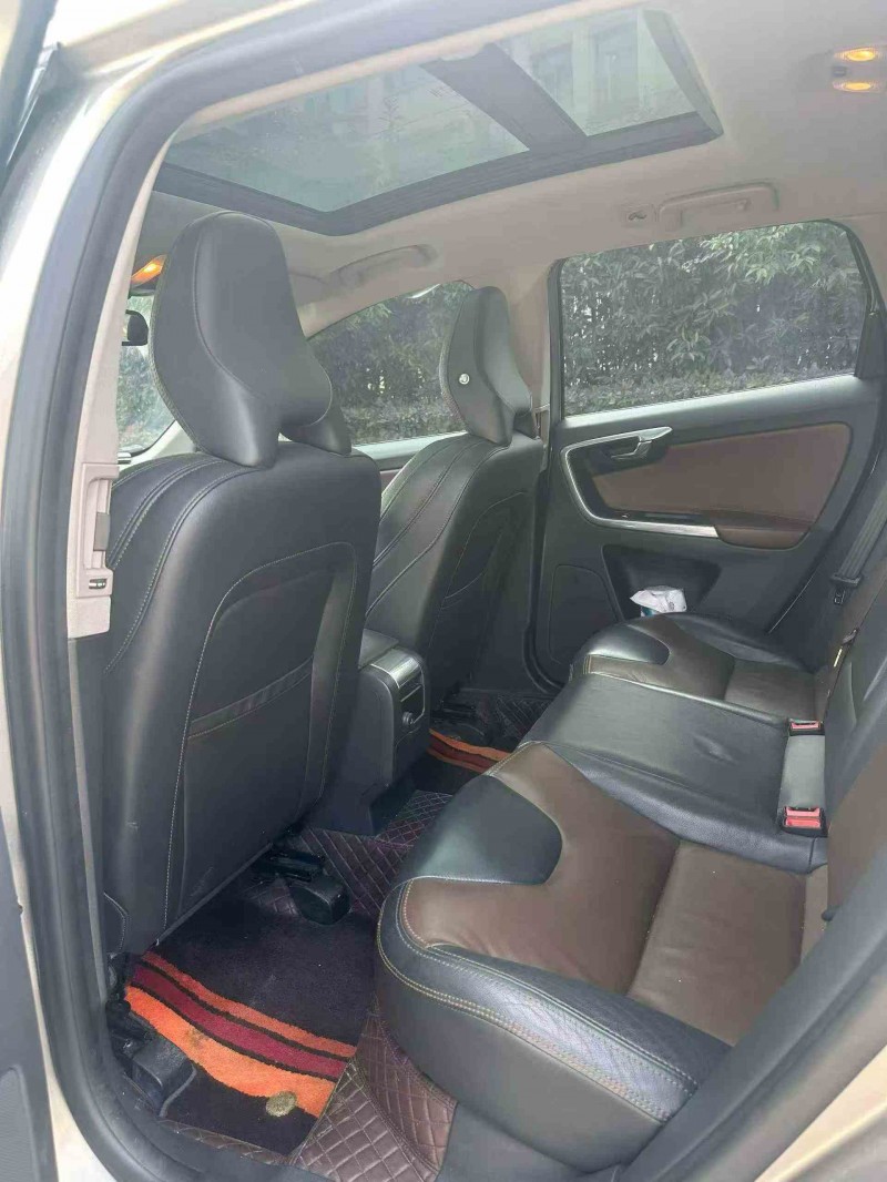 泸州16年沃尔沃XC604