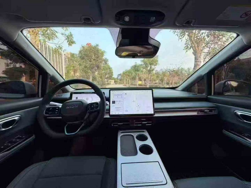 珠海25年传祺埃安Y4