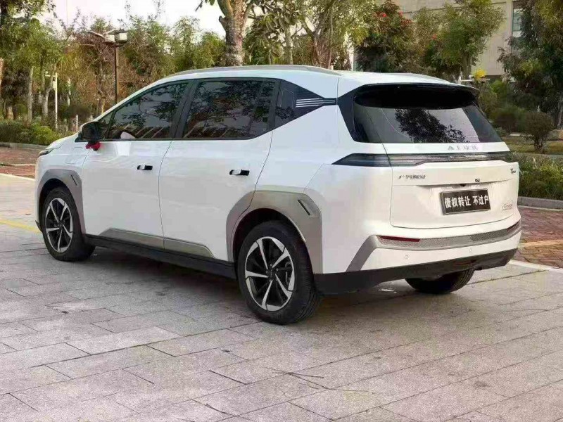 珠海25年传祺埃安Y7