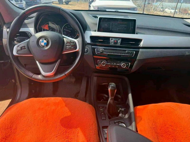 承德17年宝马X16