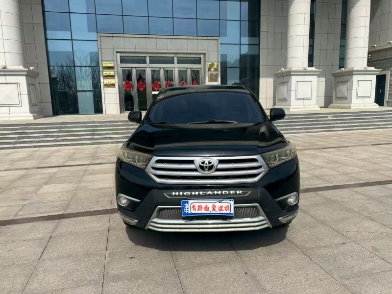 沧州13年丰田汉兰达1