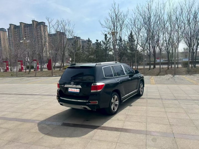 沧州13年丰田汉兰达9