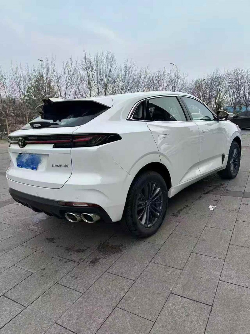 承德24年长安汽车UNI7