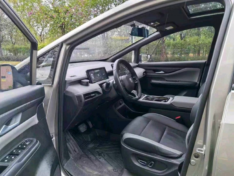 廣州22年合創汽車Z034