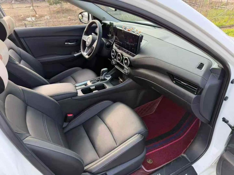 嘉興24年日產天籟5