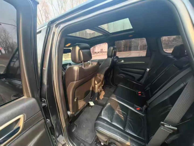 煙臺16年Jeep大切諾基6