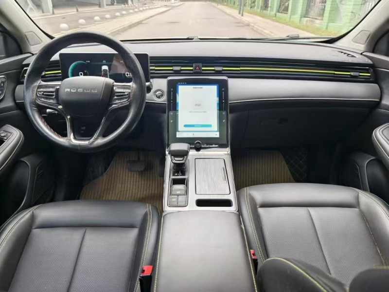 成都22年荣威RX54