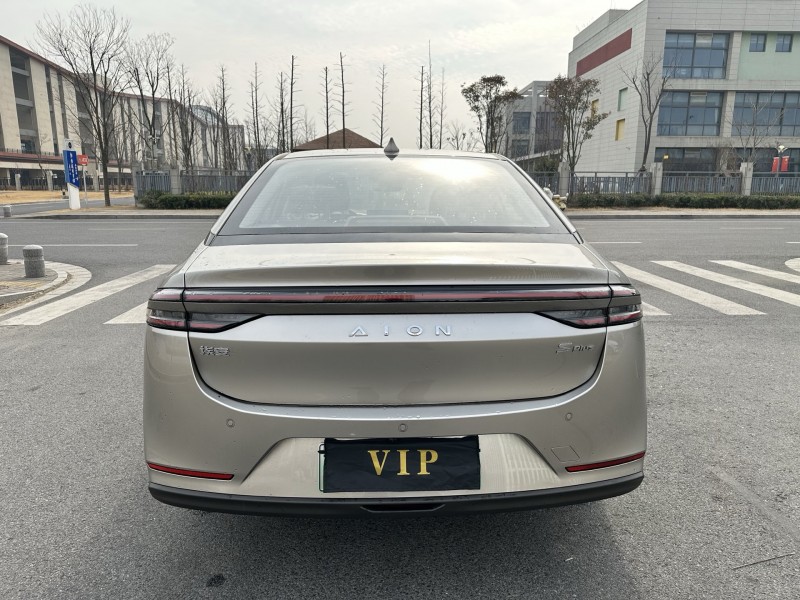 鹽城26年傳祺埃安S9