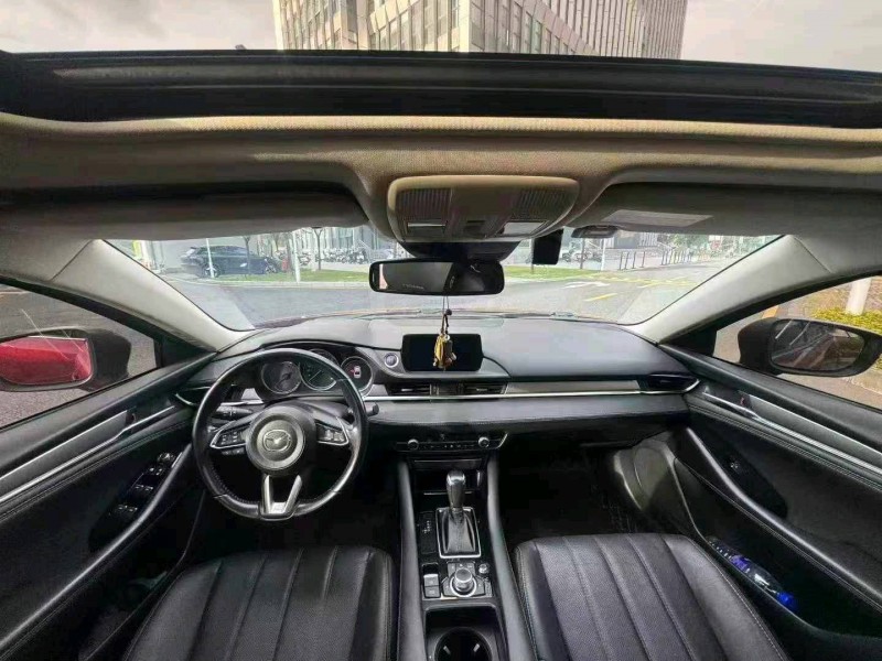 廣州21年馬自達阿特茲8