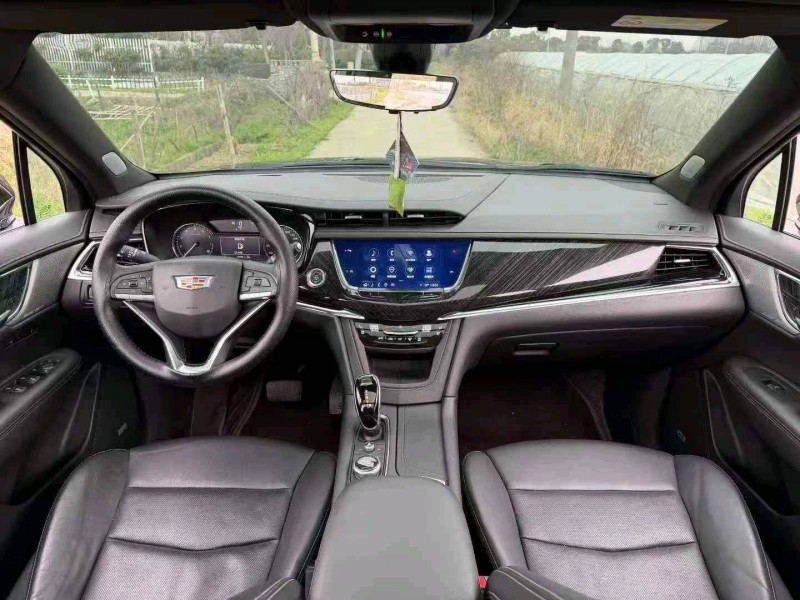 嘉兴21年凯迪拉克XT64