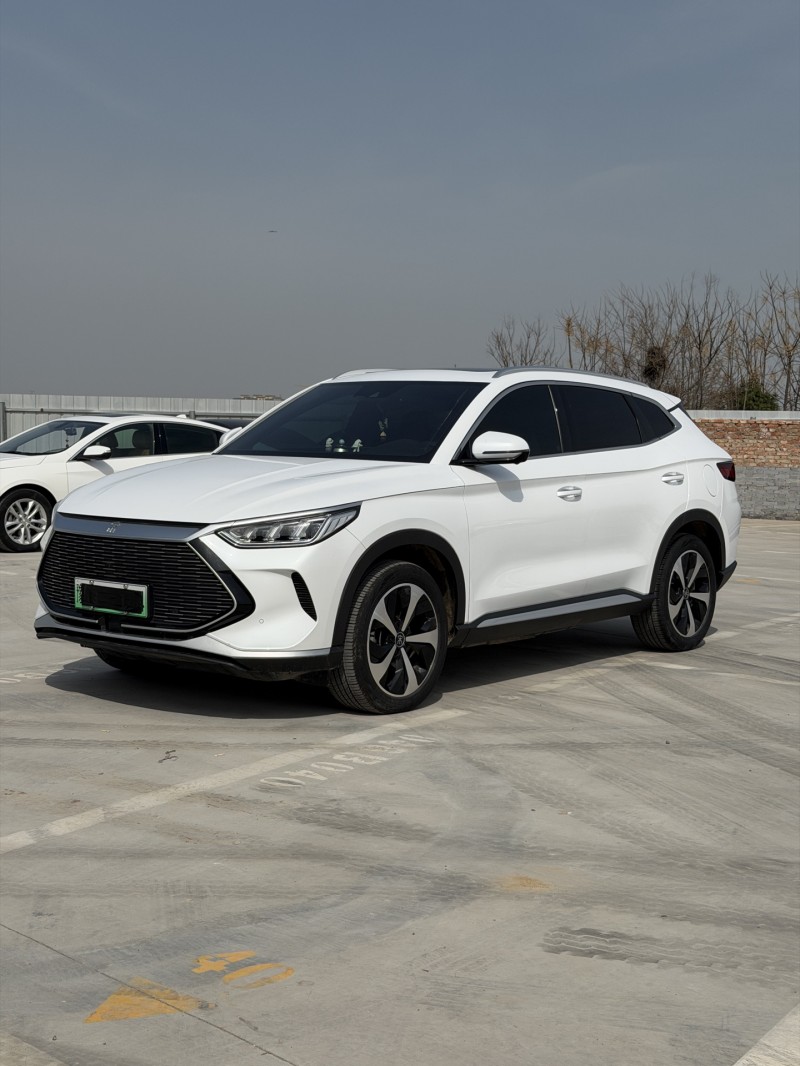 新乡23年比亚迪宋2