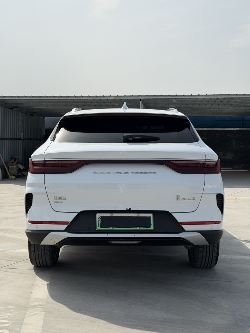 新乡23年比亚迪宋8