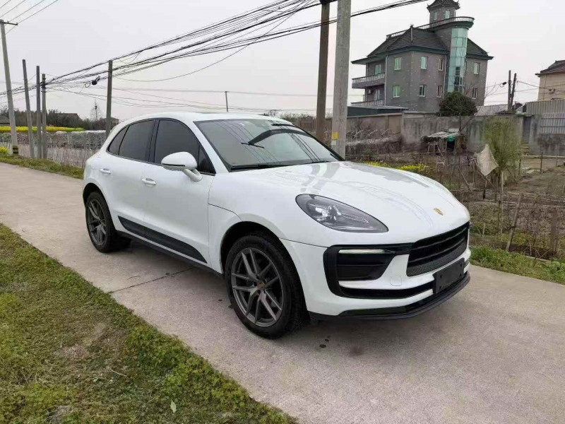 绍兴23年保时捷Macan2