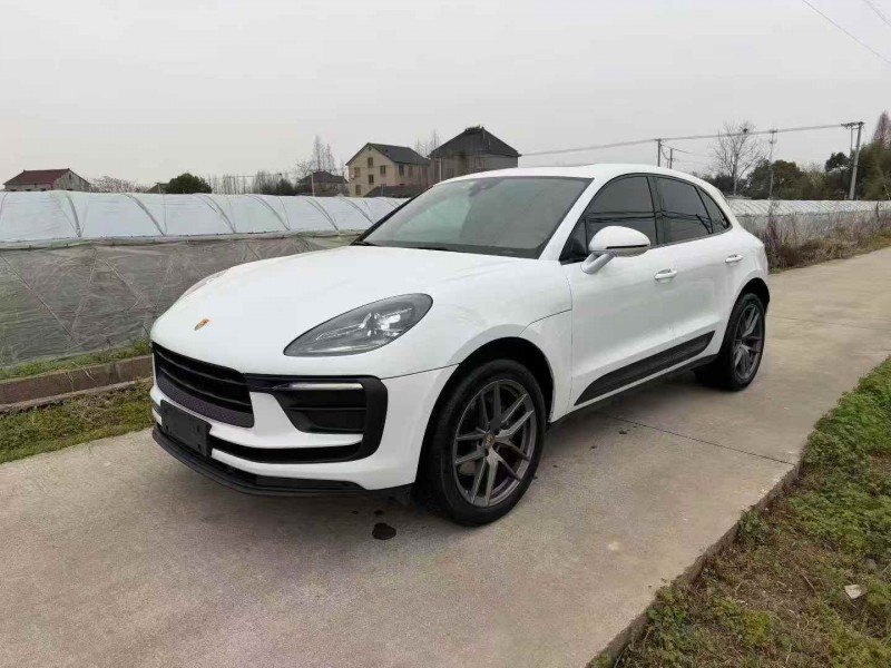 绍兴23年保时捷Macan3
