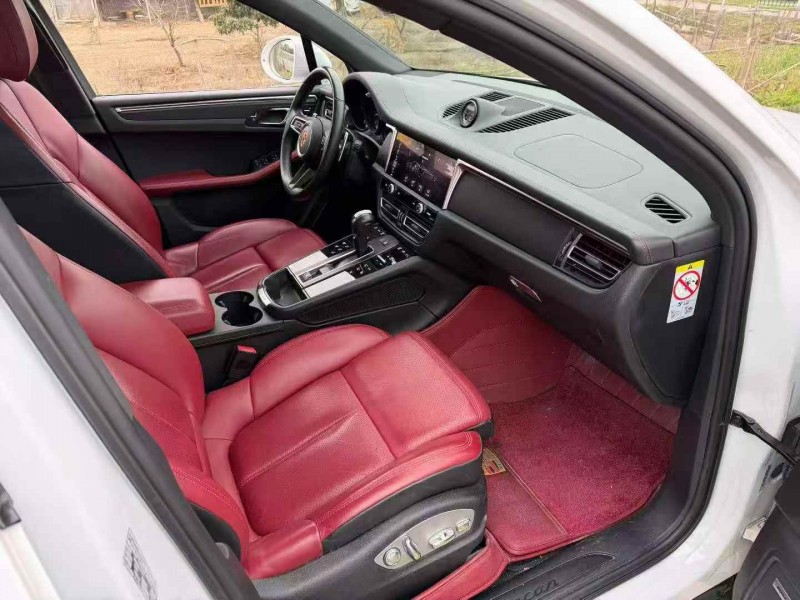绍兴23年保时捷Macan7