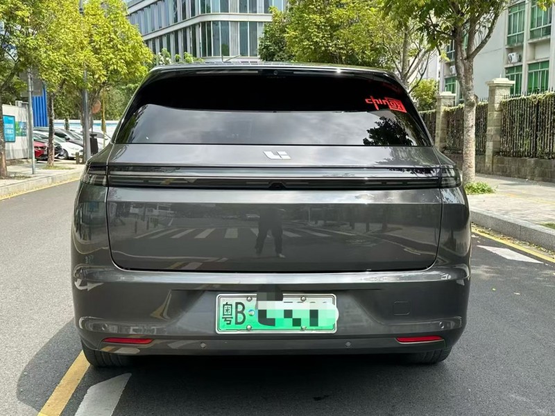 深圳23年理想L77