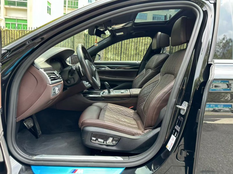 深圳20年寶馬7系3