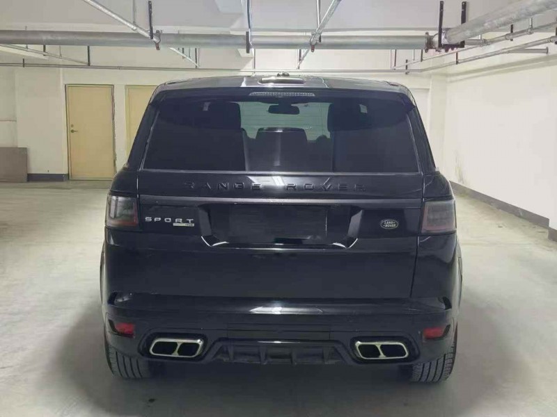 平頂山14年路虎攬勝運動9