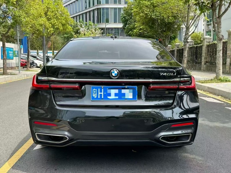 深圳20年寶馬7系8