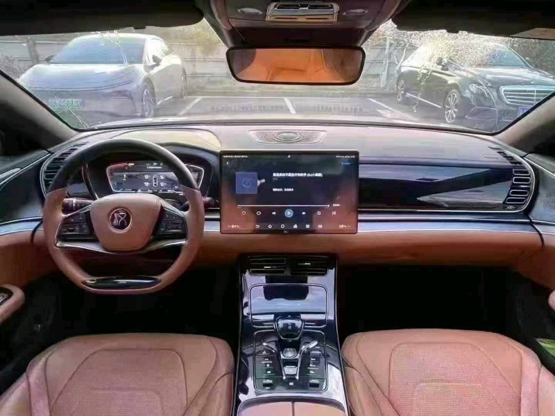 廣州23年比亞迪漢8