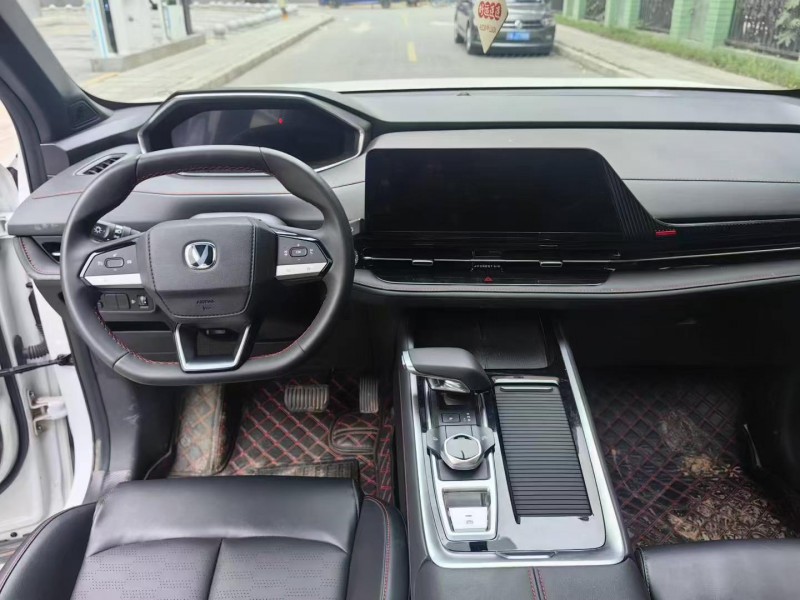 成都24年長安汽車CS554