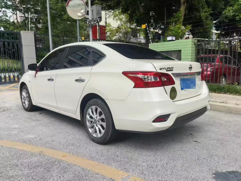 成都23年日產軒逸8