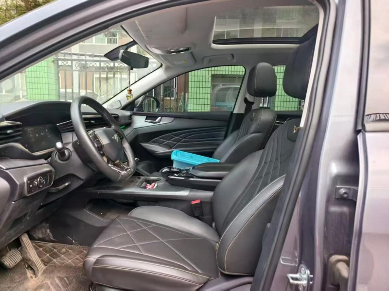 成都24年凱翼昆侖6