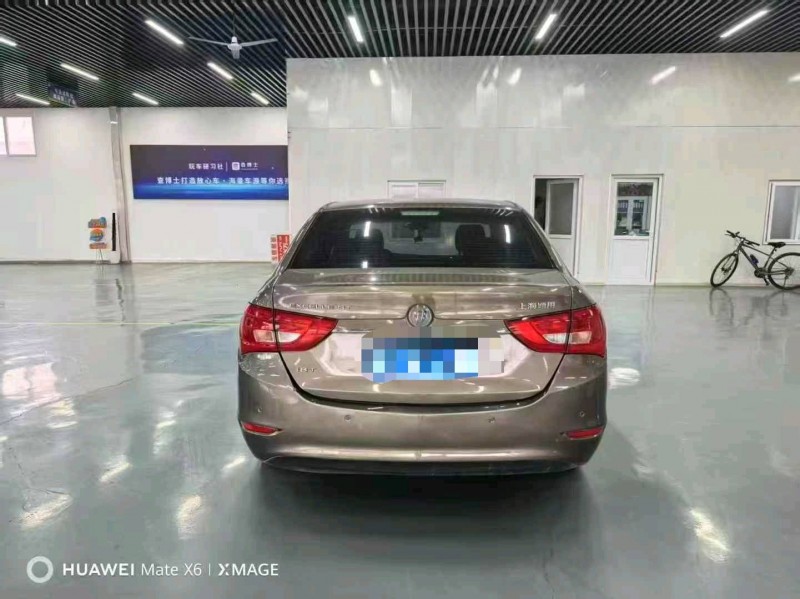 枣庄16年别克英朗3