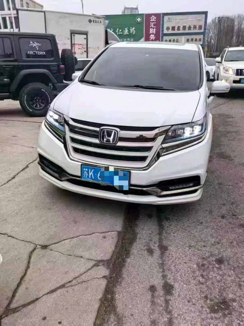 唐山21年本田艾力绅1