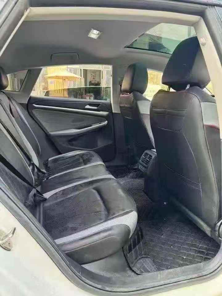 九江23年大眾凌渡2