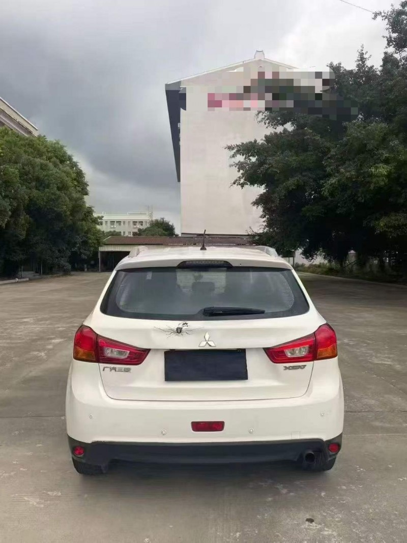 漳州13年三菱勁炫9